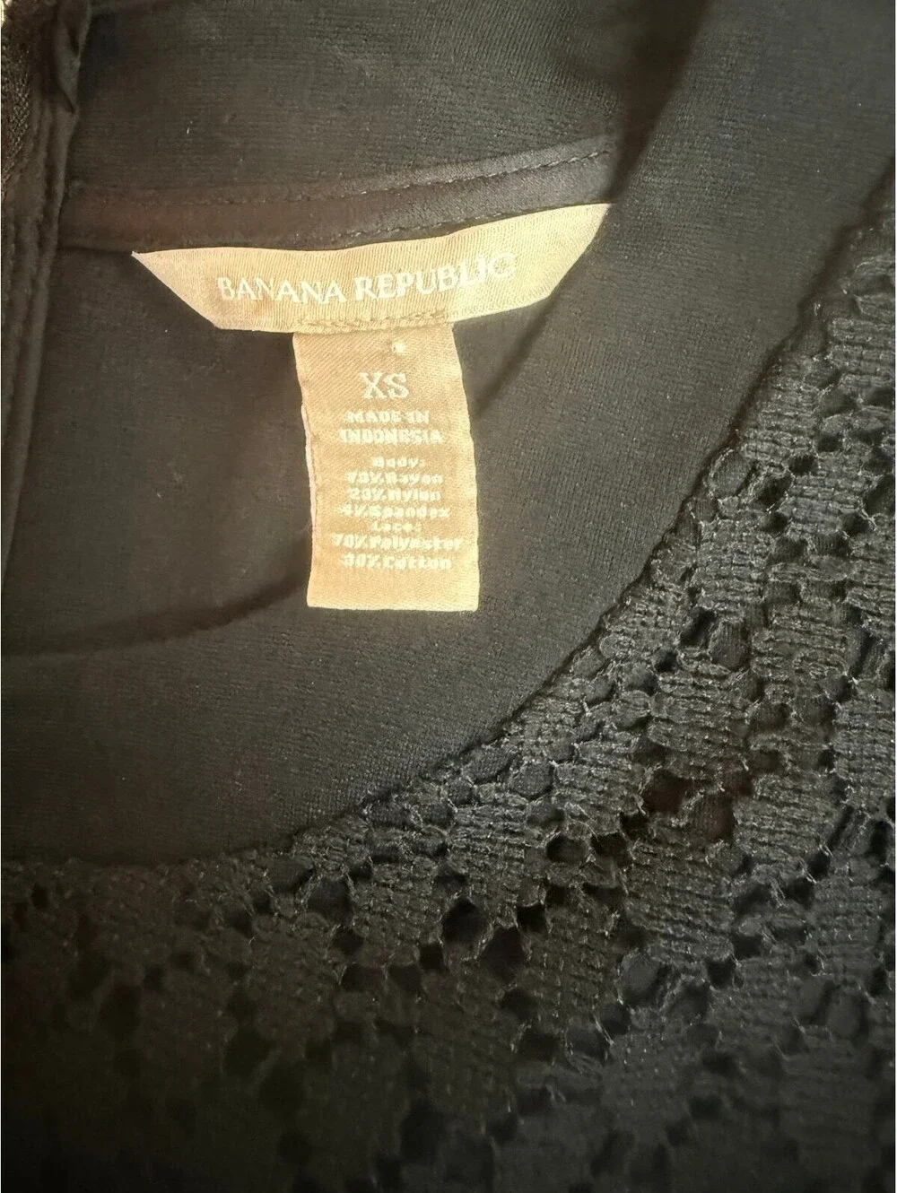 Banana Republic Women's Black Short Sleeve Lace Front Top XS